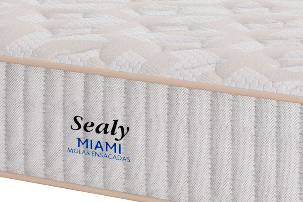 Conjunto Box-Colchão Sealy Ensacadas MasterPocket Miami+Cama Box Courano Clean